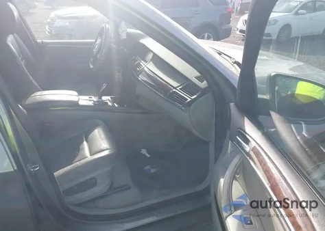 2009 BMW X5 xDrive30I from USA, damaged, VIN 5UXFE43559L271088